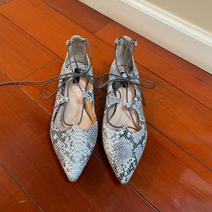 Topshop snake skin gray flats in size 8 (39)